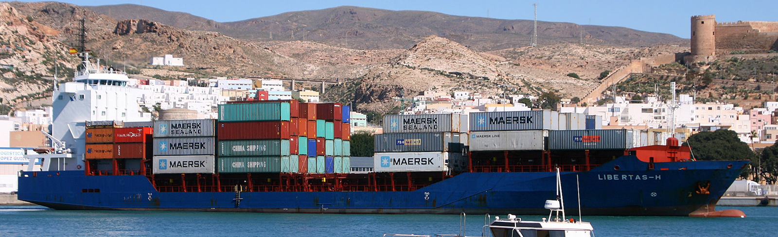 Maersk llega al Puerto de Almería de la mano de Cosentino