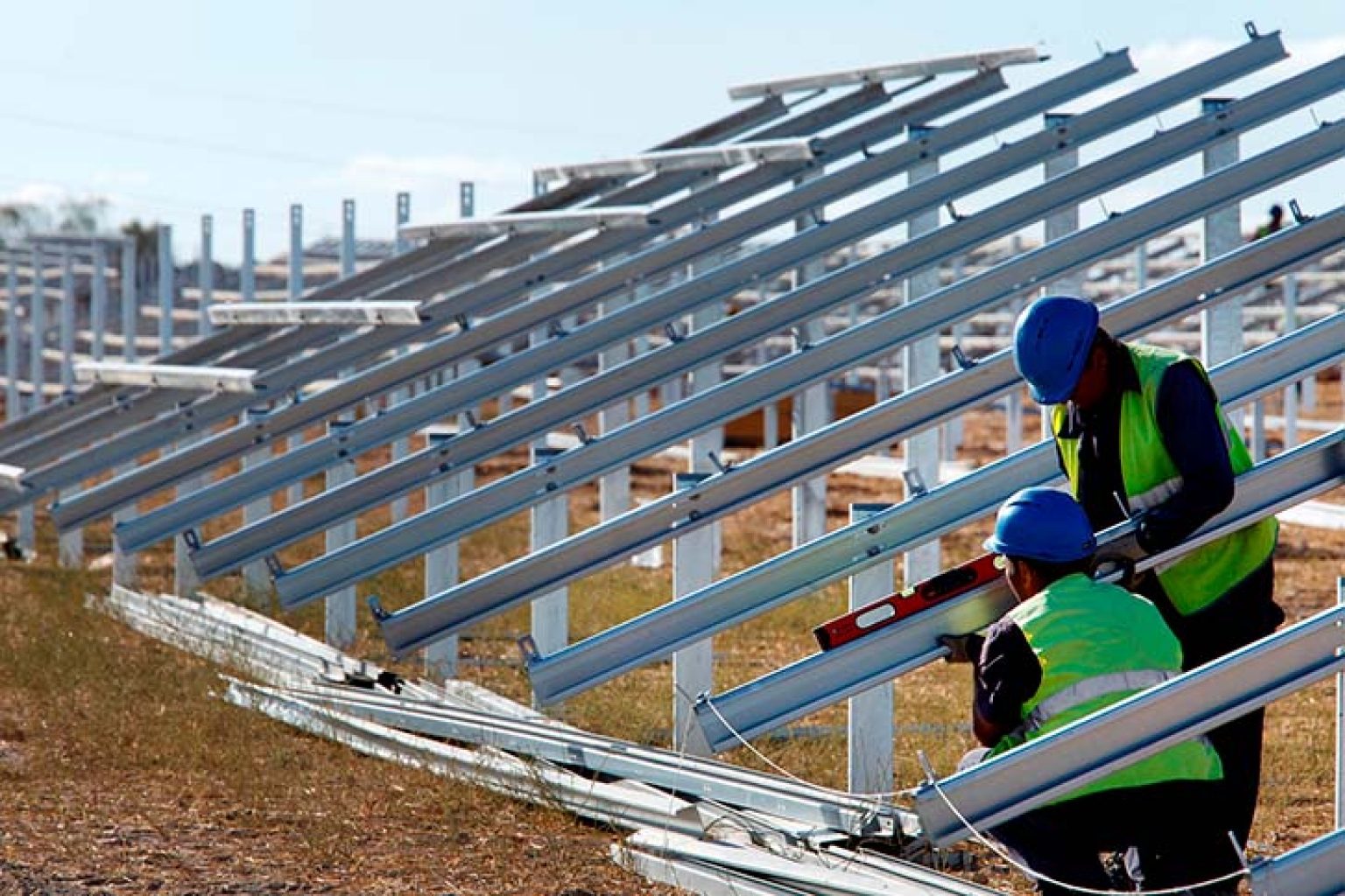 Iberdrola expande a Portugal el negocio fotovoltaico con la construcción de cuatro plantas