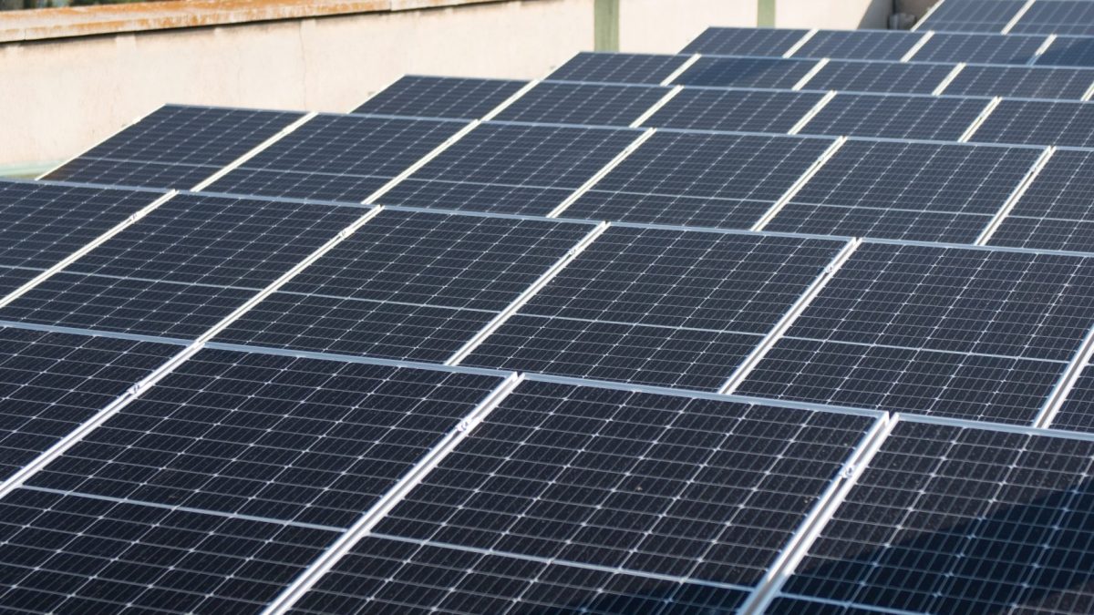 Repsol y Telefónica crean una joint venture para desarrollar el autoconsumo fotovoltaico