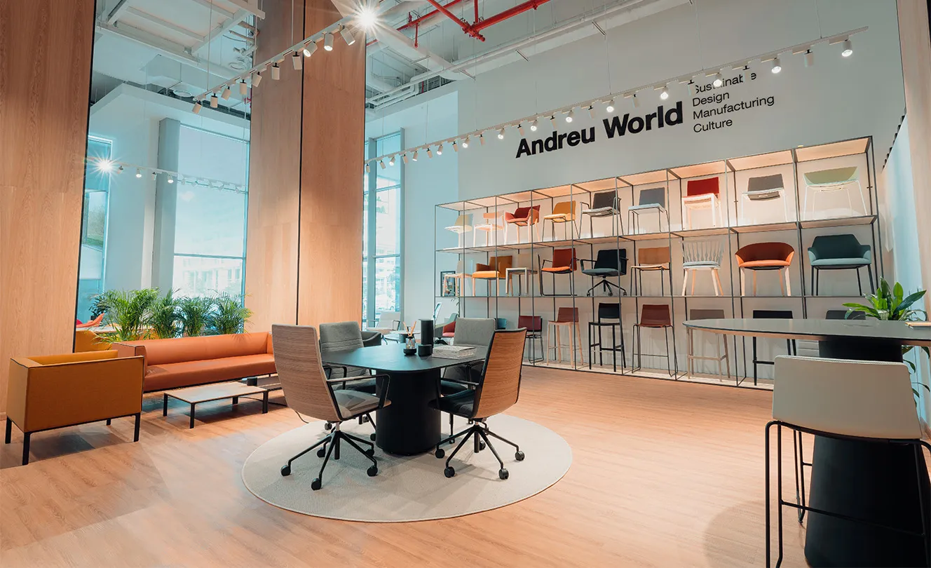 Andreu World inaugura nuevo espacio en Catar