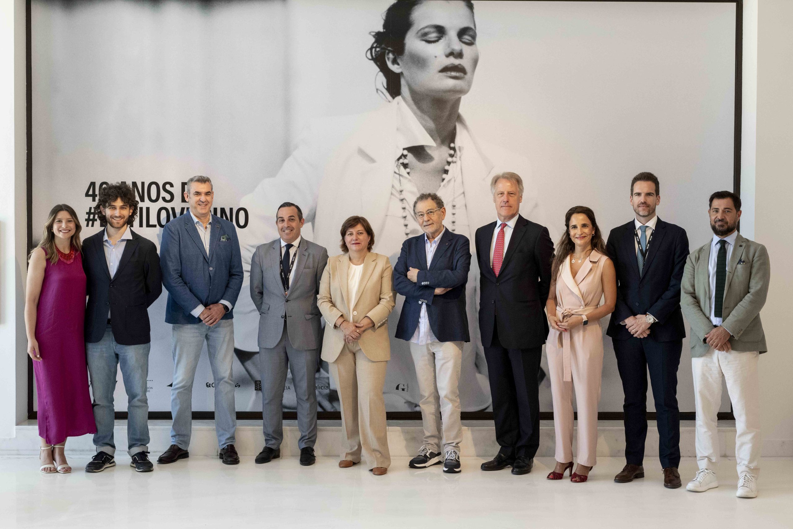 La exposición ’40 años de #EstiloVerino’ de Roberto Verino llega a Oporto